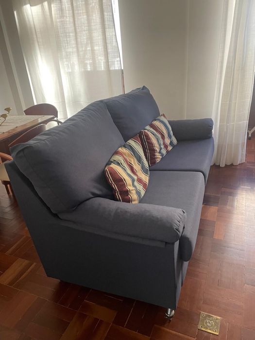 Sofa em tecido 2 lugares