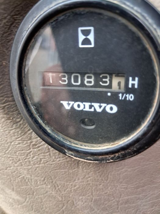 Volvo 160c 2008р кондиціонер