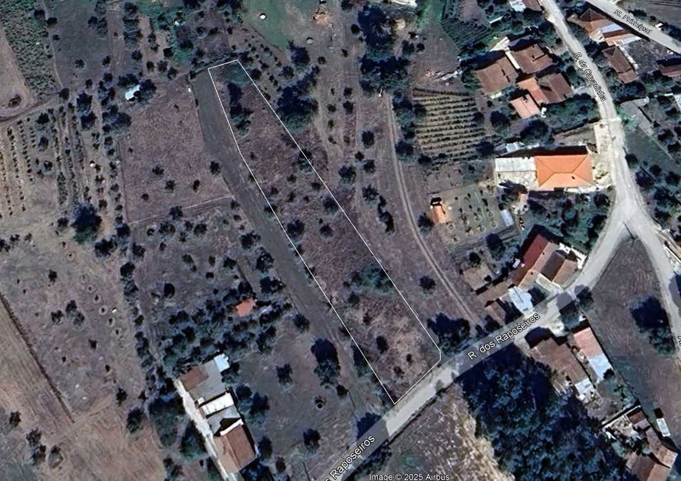 Vendo grande terreno para construção moradia em Matosos (Pelariga)