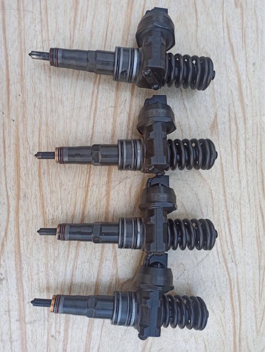 Форсунки VW 1.9 TDI BLS