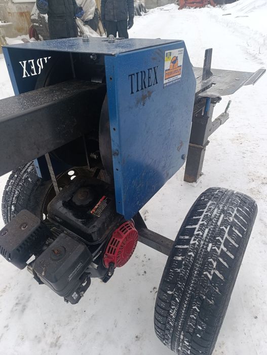 Дровокол бензиновый Tirex. Практически НОВЫЙ