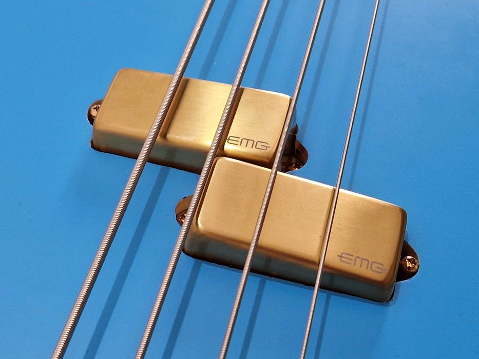 Baixo Precision Bass EarOn - luthier Iaron Barbosa - feito a mão