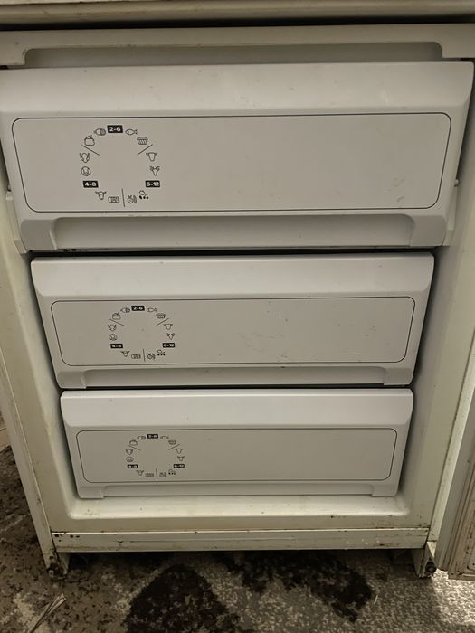 Холодильник двукамерний simens