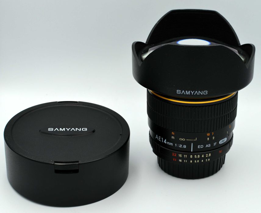 Obiektyw Samyang 14mm f2.8 AE - Nikon F