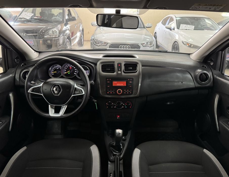 Renault Sandero Stepway 0.9i 12V АКПП 2017 р.в. (90 к.с.)
