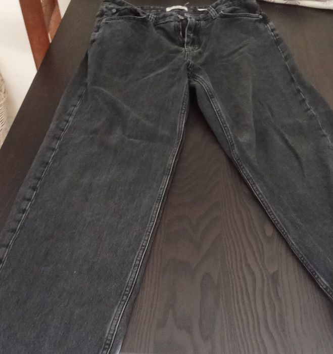 baggy jeans da Bershka em muito bom estado