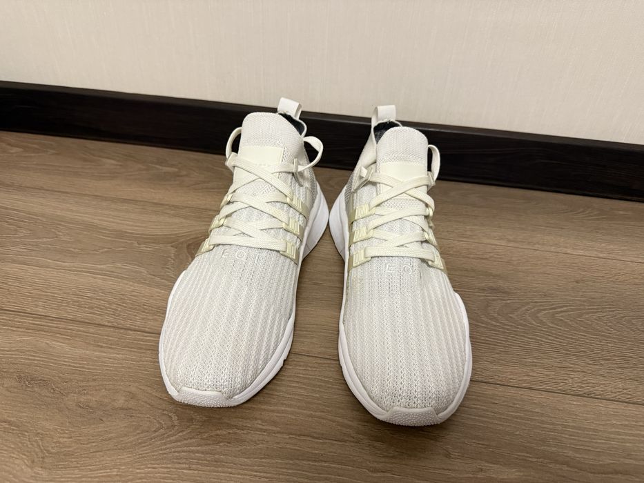 Кросівки Adidas EQT Support 46 розмір стан нових
