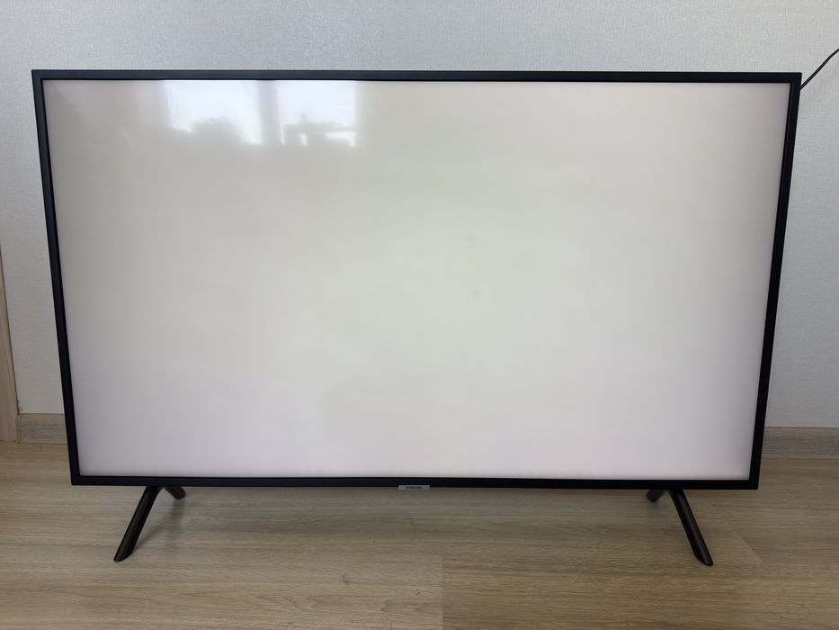 Телевізор Samsung 55NU7120U 4K Smart TV