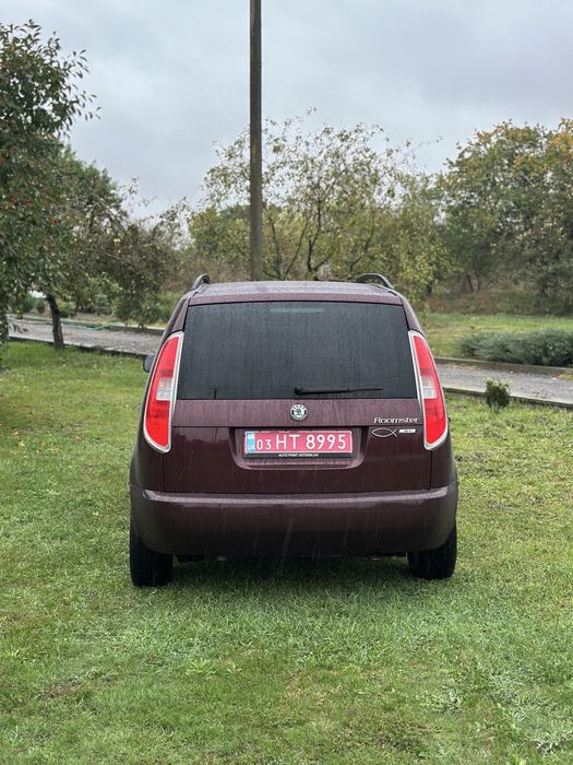 Продам Skoda roomster