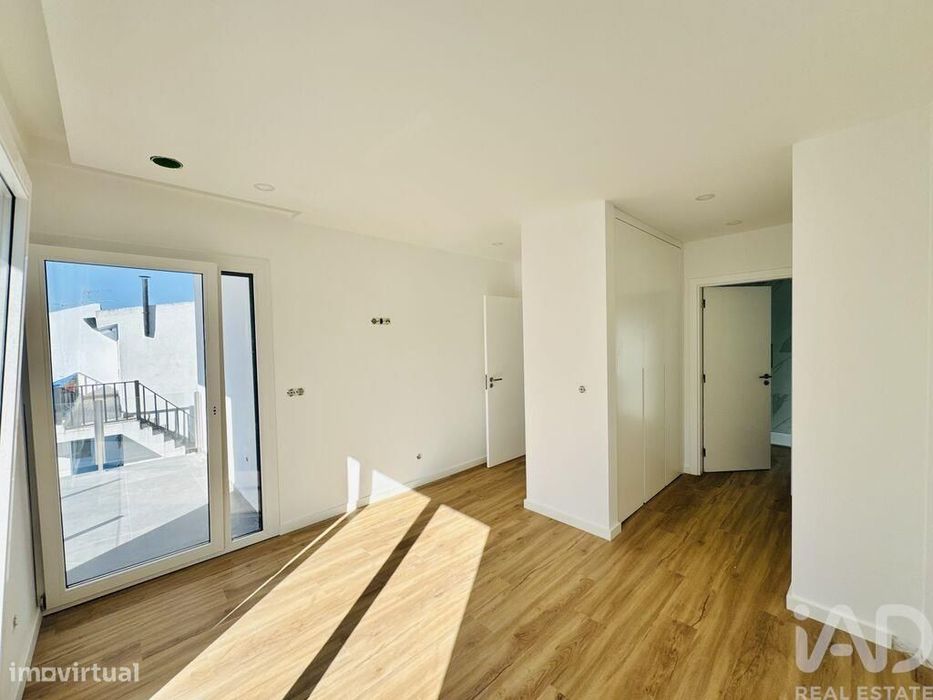 Casa / Villa em Amora de 160,00 m2