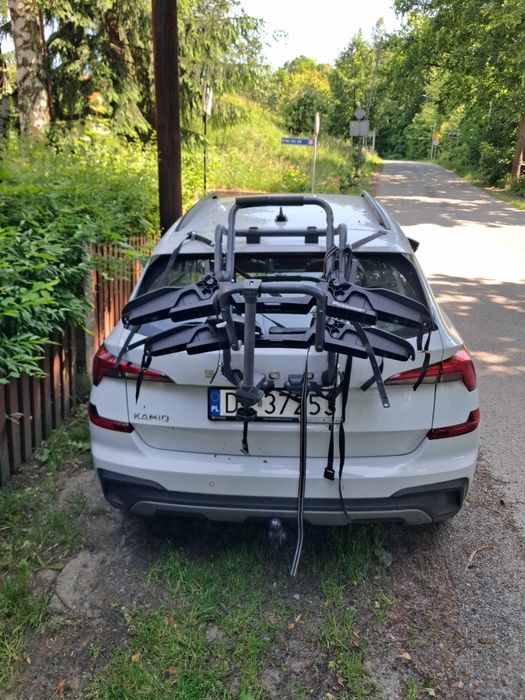 Bagażnik rowerowy na klapę bagażnika samochodu