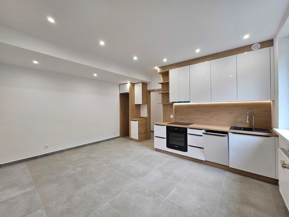 Samo CENTRUM Rybnika M4 54m - po remoncie - NOWA kuchnia z AGD