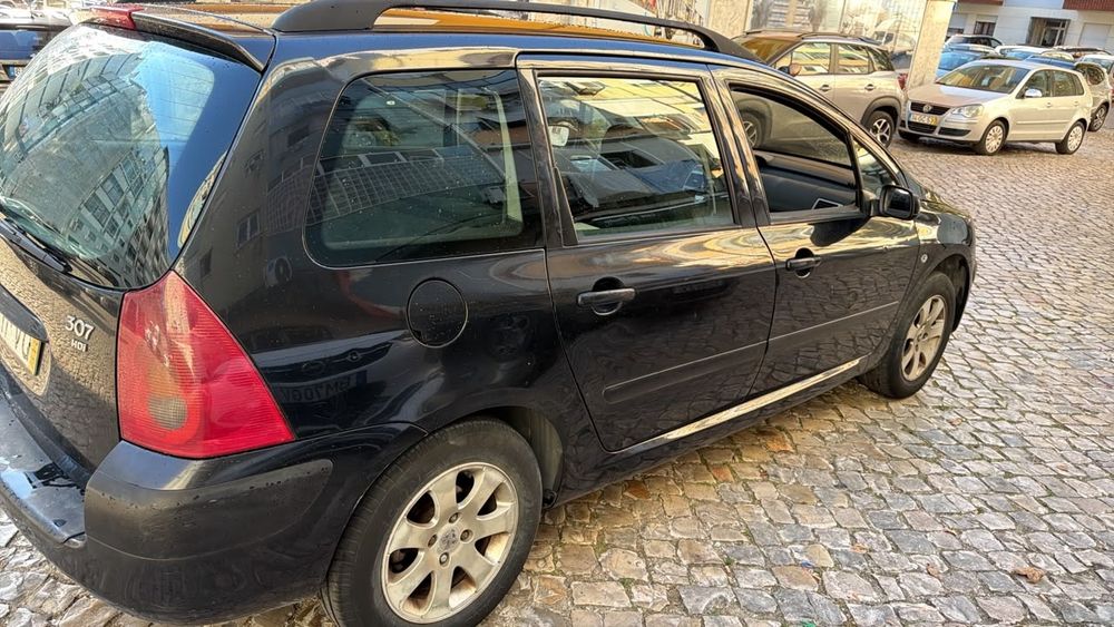 Segue para venda carrinha