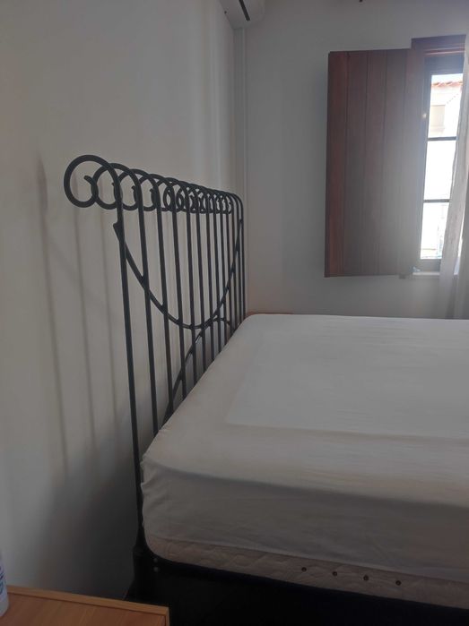 Cama em ferro - estilo antigo