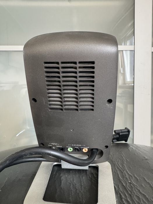 Logitech z680 Sterownik + obudowa ze wzmacnaiczem