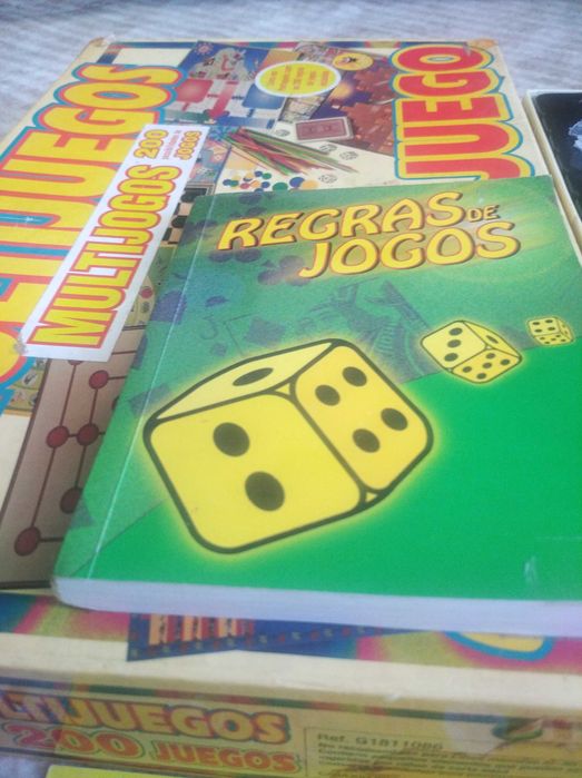 Jogo de Tabuleiro Multijogos 200 Possibilidades