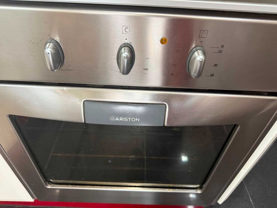 Forno eléctrico Ariston