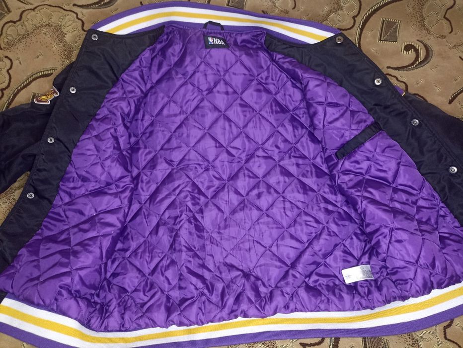 Бомбер Los Angeles Lakers