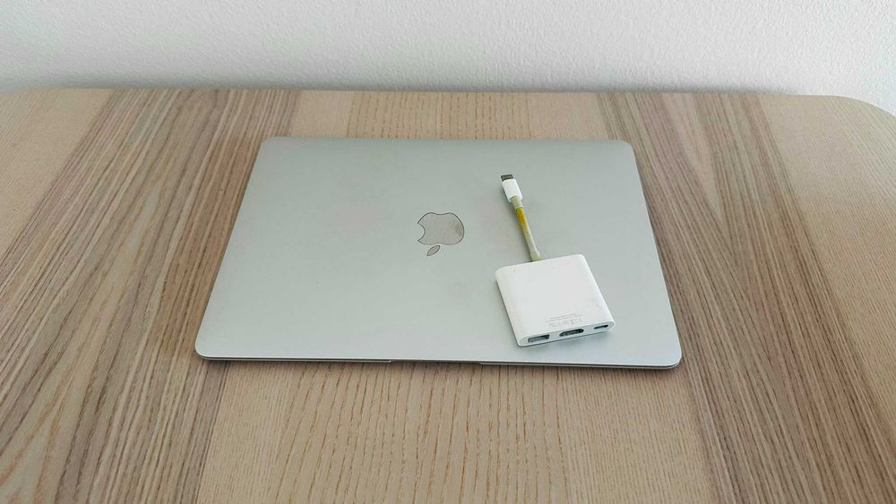 MacBook Retina 12" 2016 | 8GB | 256GB SSD | Carregador + Adaptador Original Apple