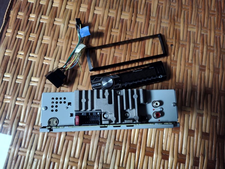 Pioneer deh-1500ub блютуз