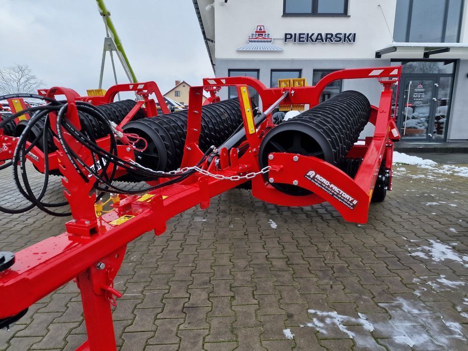Wały posiewne uprawowe Agro Factory 3 silowniki