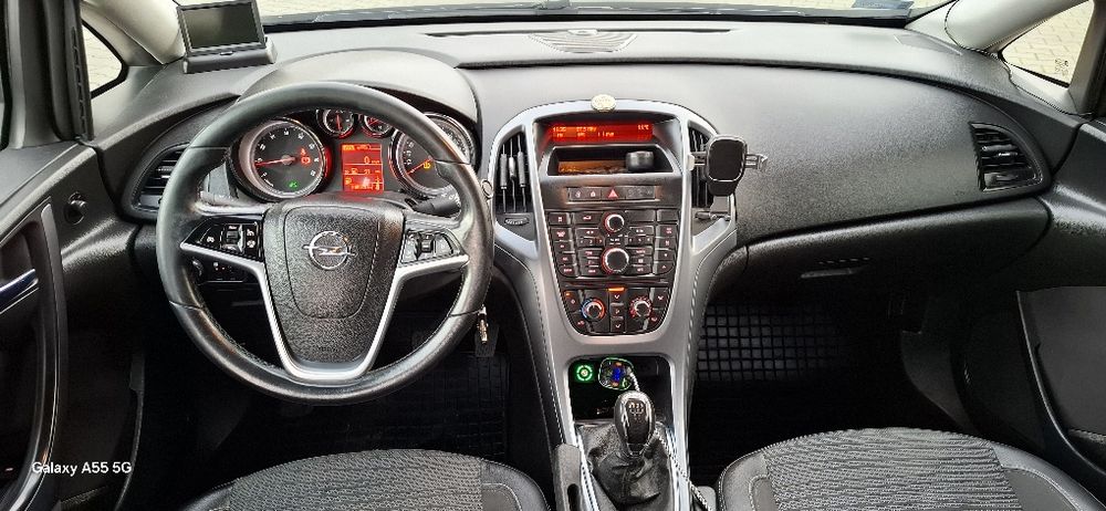 Opel Astra J 2016 r Gaz