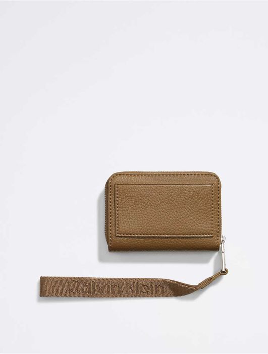 Новый кошелек calvin klein (ck all day kangaroo zip wallet) с америки