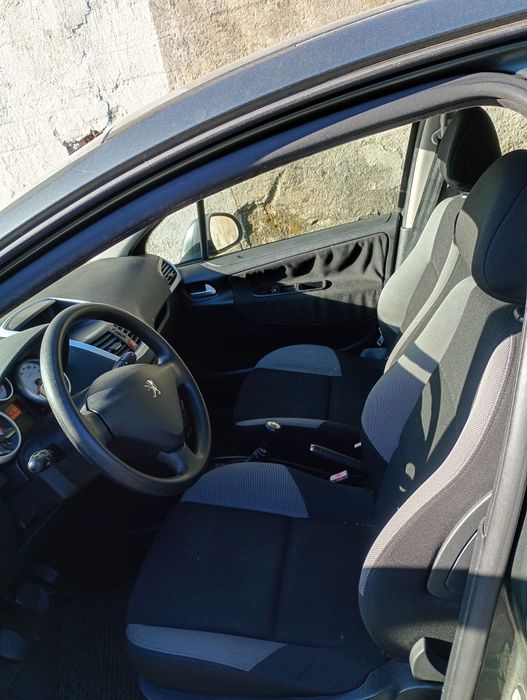 Peugeot 207 — fotografia 3