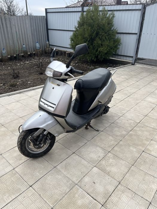 Продас Honda Lead