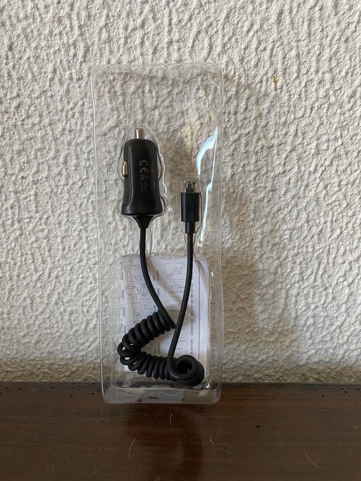 Carregador de Telemóvel para carro