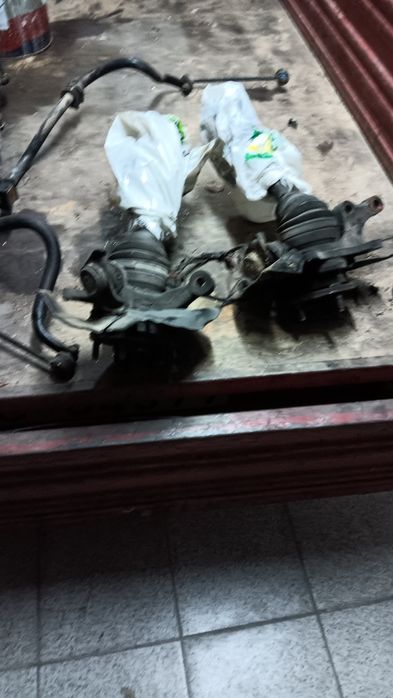 Motor  2000 gasoleo  e componentes