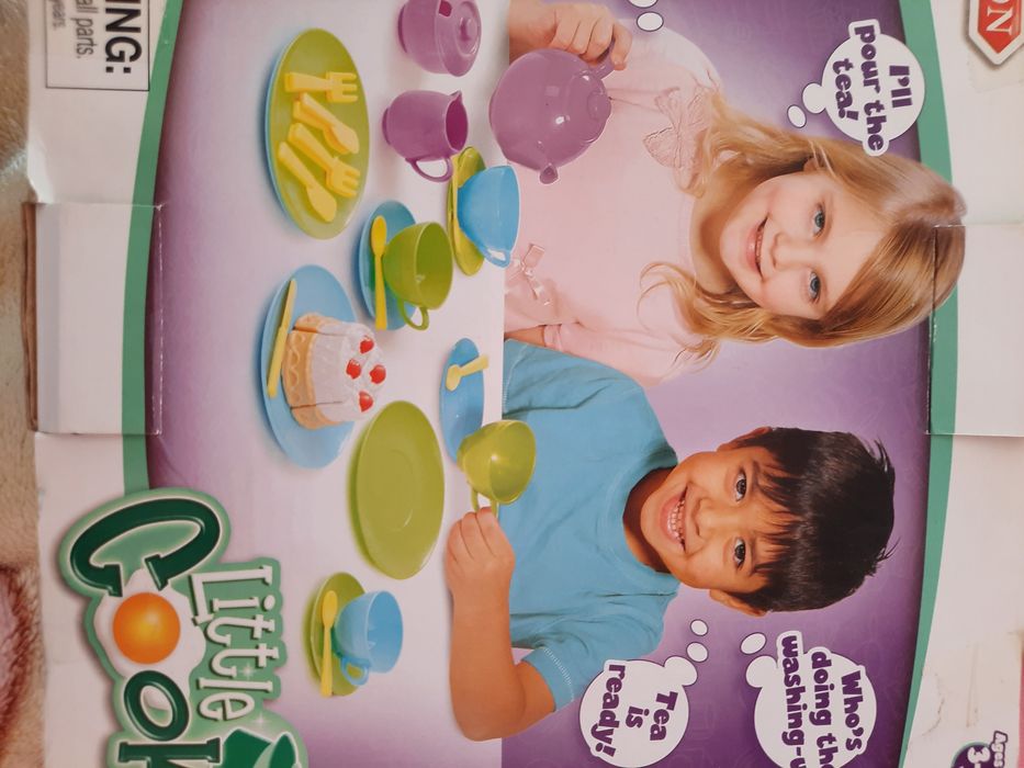 Zestaw naczyń Tea Set 32 elementy Na prezent!