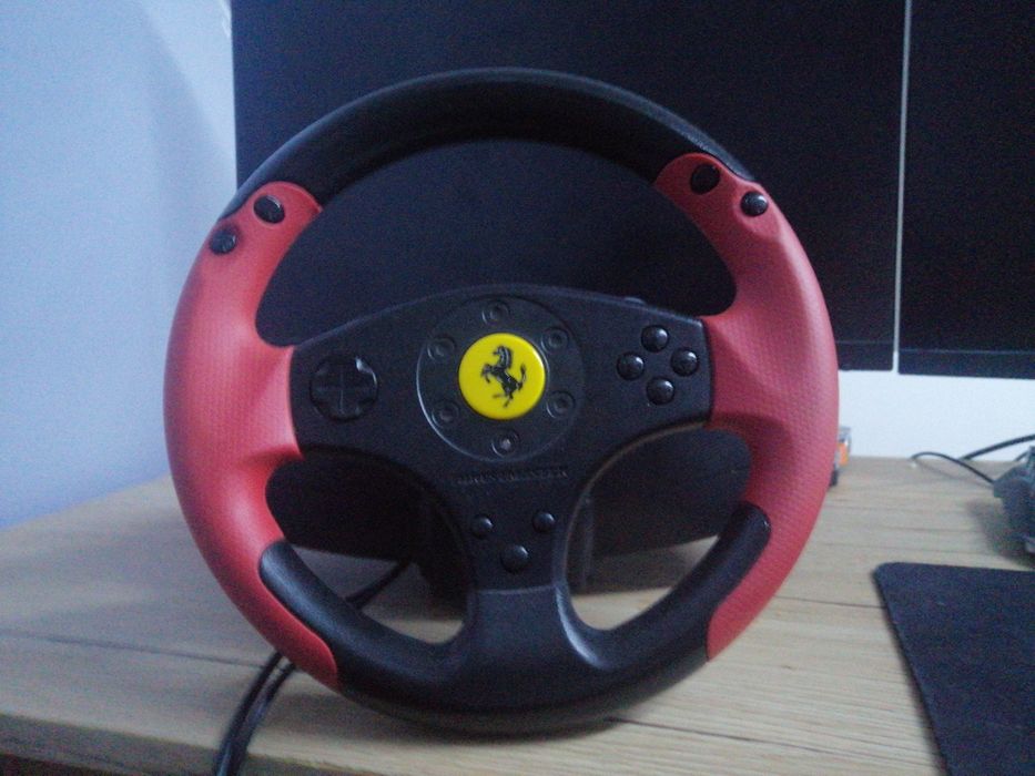 Kierownica Thrunstmaster z pedałami