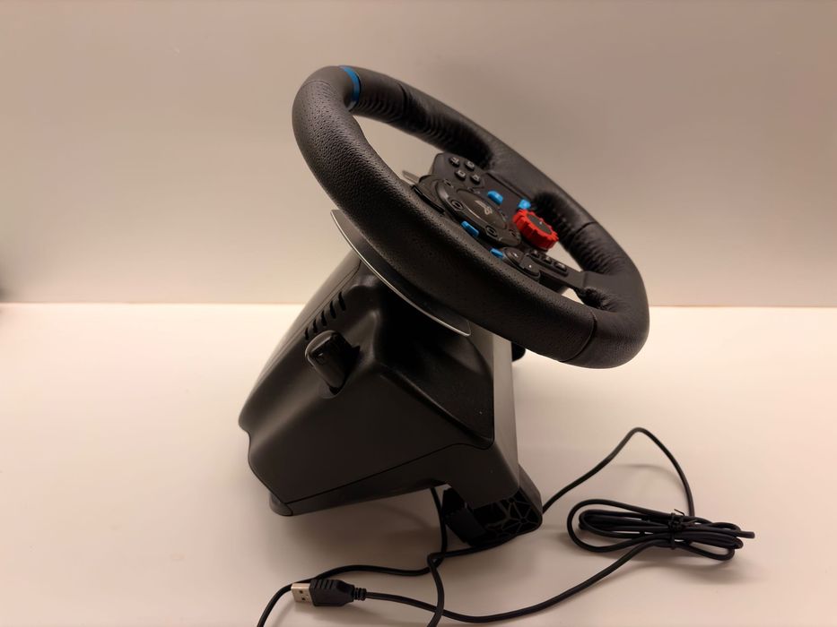 Volante Logitech G29 + Pedais + Shifter (PlayStation/PC/Mac).