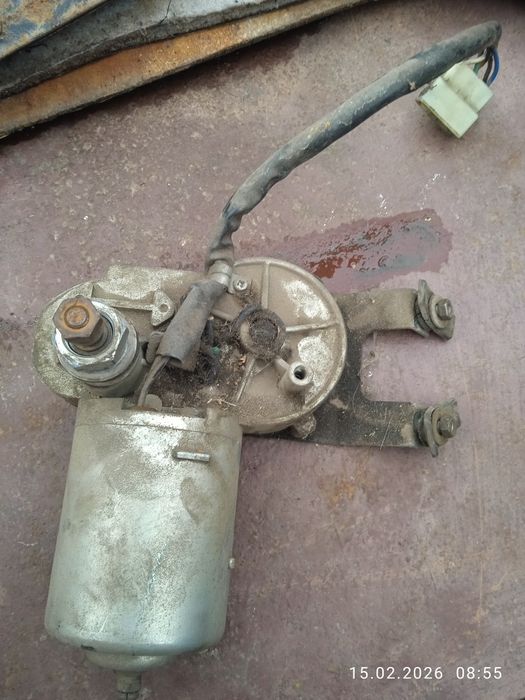 Моторчик стеклоочистителя