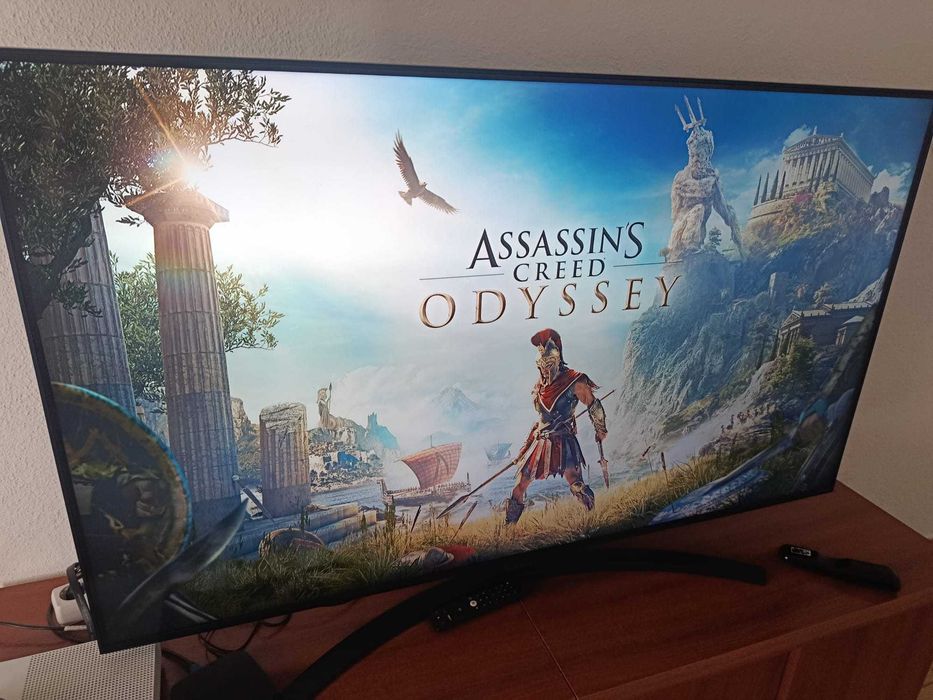 Consola Xbox One S 1TB + 1 comando + 12 jogos