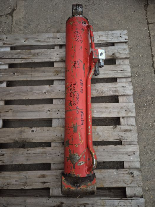 Siłownik główny ramienia Manitou Mlt 731  części
