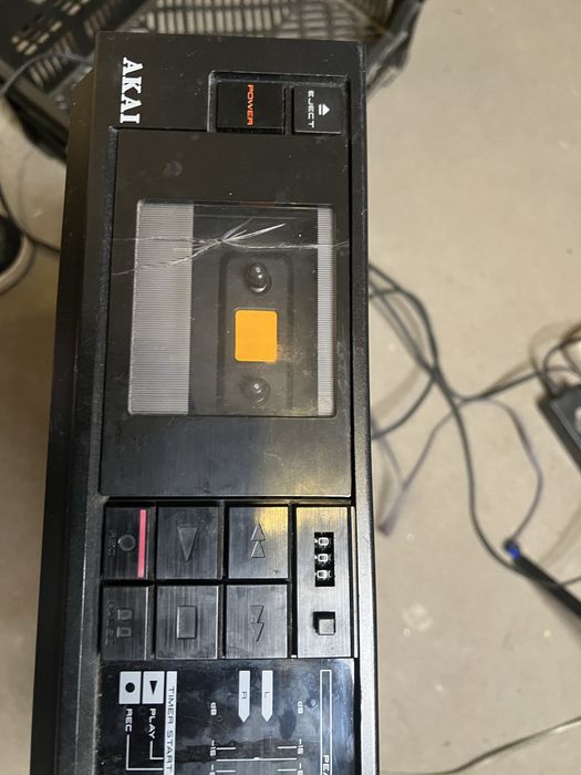 Magnetofon Akai HX A201
