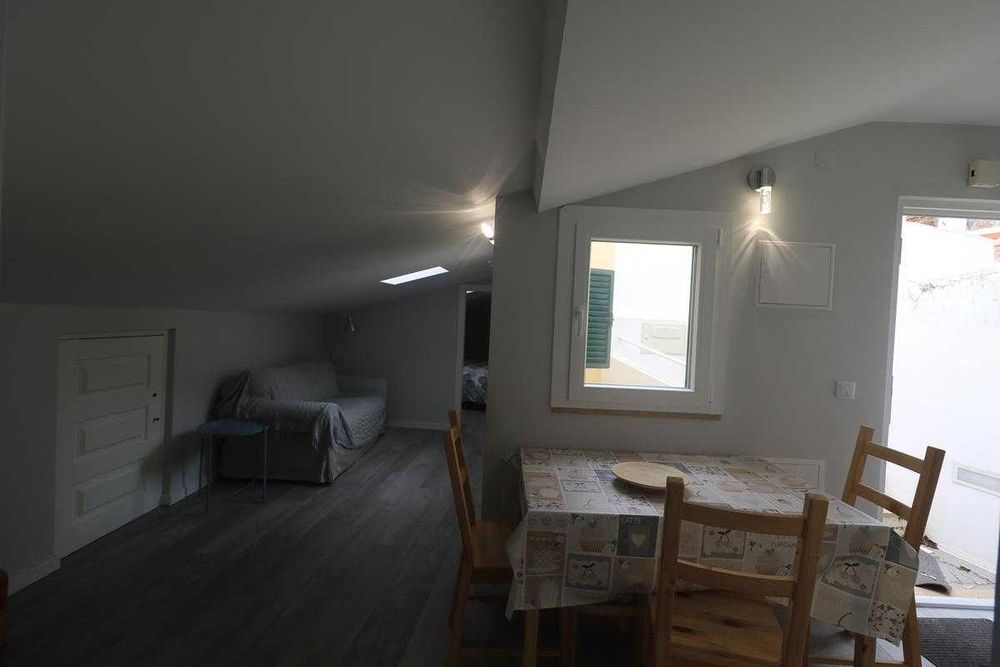 Apartamento T1 para férias na zona histórica de São Martinho do Porto
