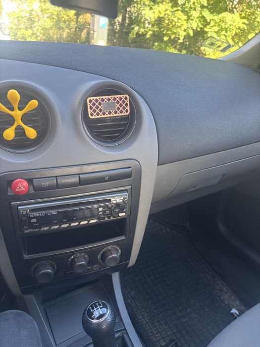 Seat ibiza 1.2 benzyna