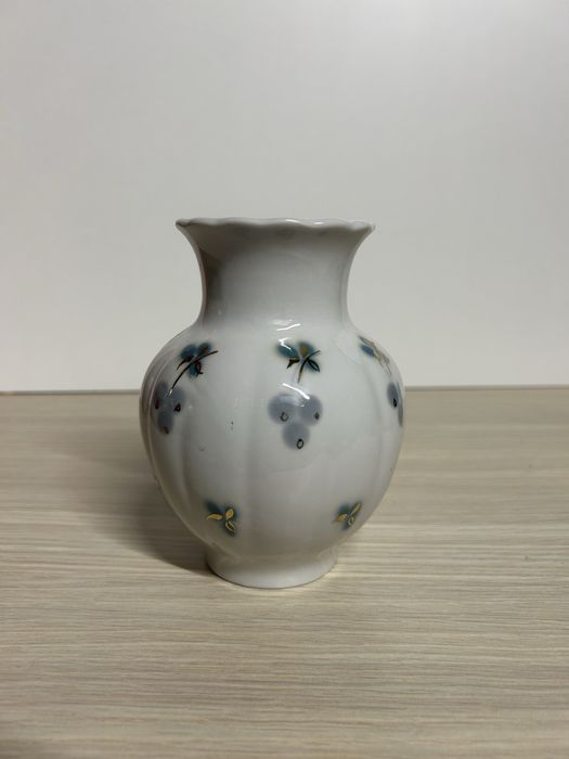 Wazon porcelanowy – sygnowany Połonne – Nr 5770
