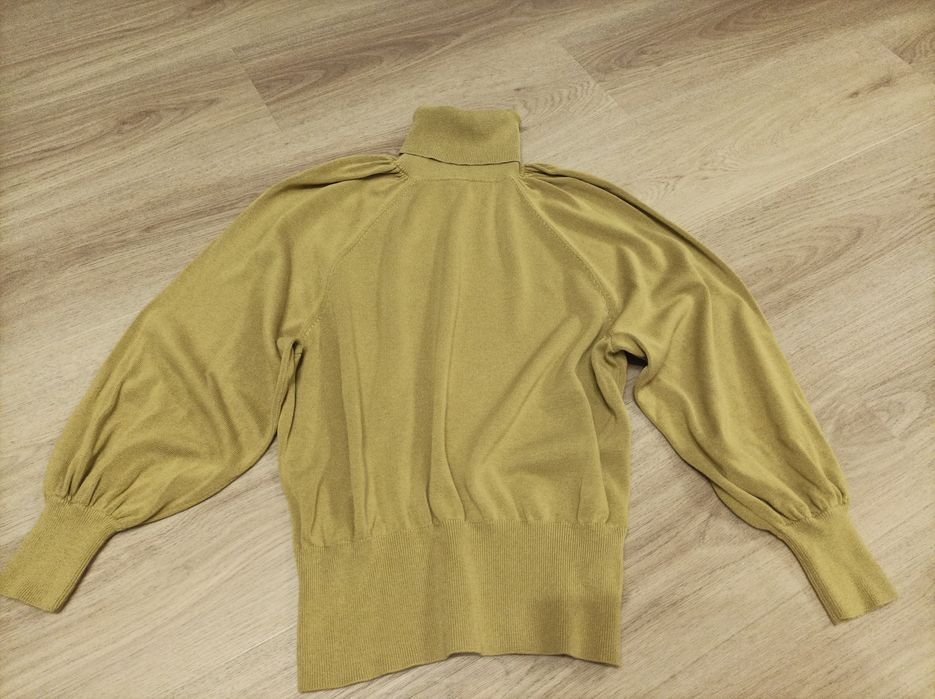 Golf musztardowy Zara