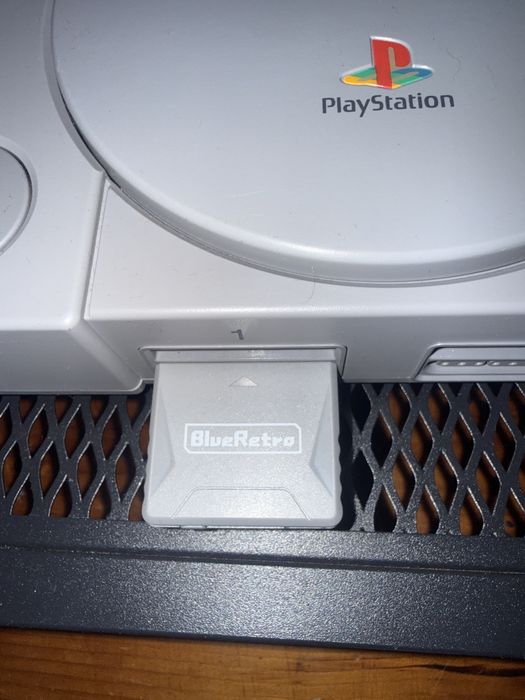 PlayStation 1 + TV Philips Tubo + BlueRetro + 3 Jogos — Pack Retro