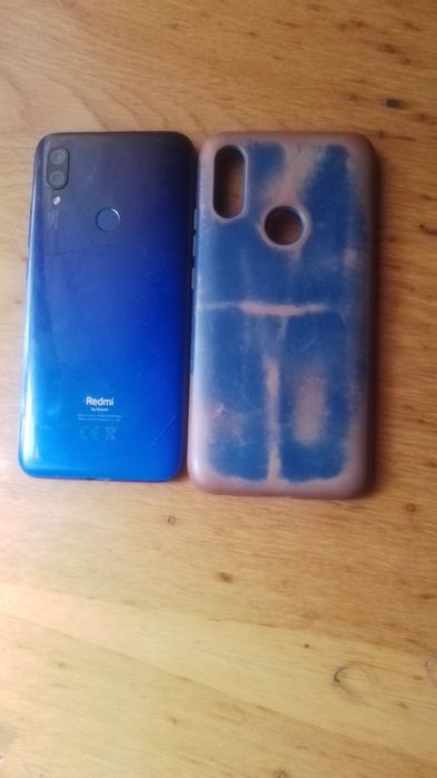 Продам телефон редмі 7А