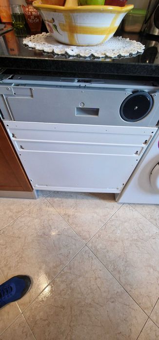 Máquina de lavar loiça de encastrar