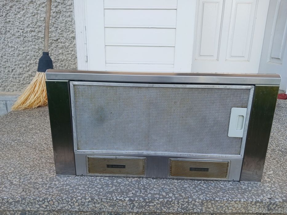 Кухонна витяжка Fabiano