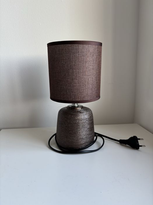 Candeeiro de Mesa / Cabeceira em Cerâmica Castanha