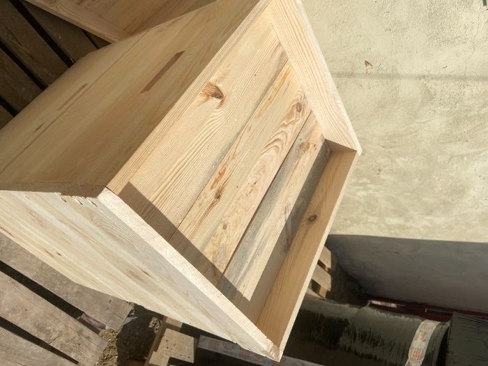 Улей Дадан на 10 рамок. В наличии