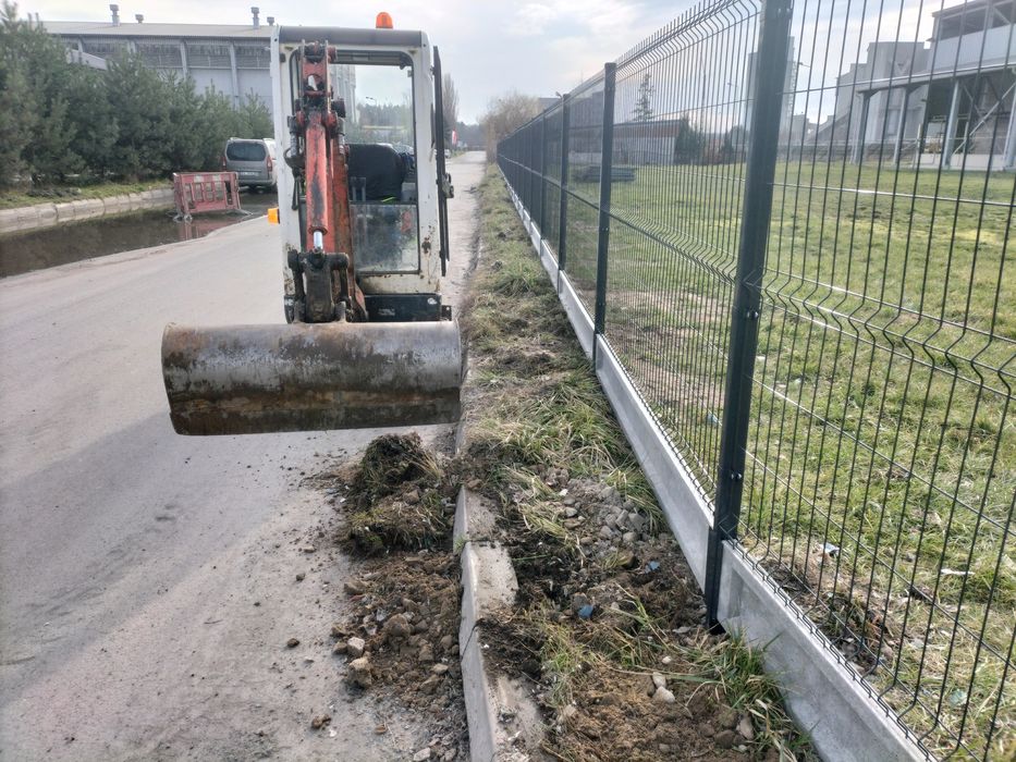 Usługi minikoparką/układanie kostki/montaż ogrodzeń