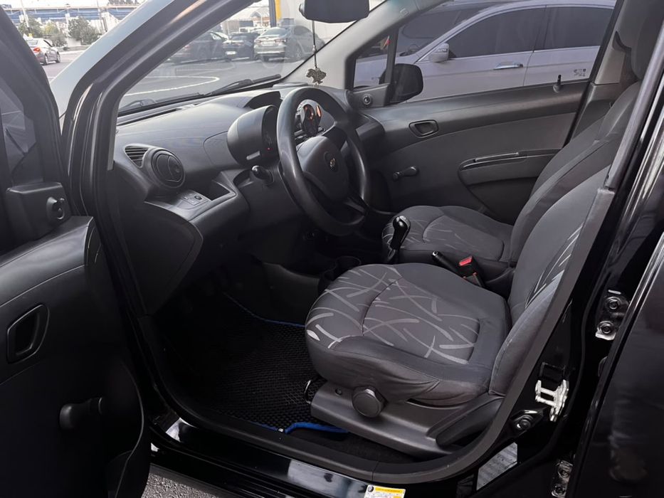 Chevrolet Spark 2013 рік